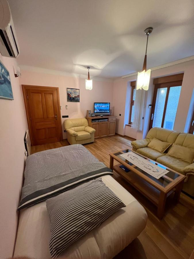 Apartment Dante Alighieri Opatija Eksteriør billede